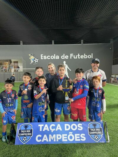 Imagem da notícia Escolinha do Sandrinho realizou Torneio Regional de Futebol Society no último sábado em Costa Rica